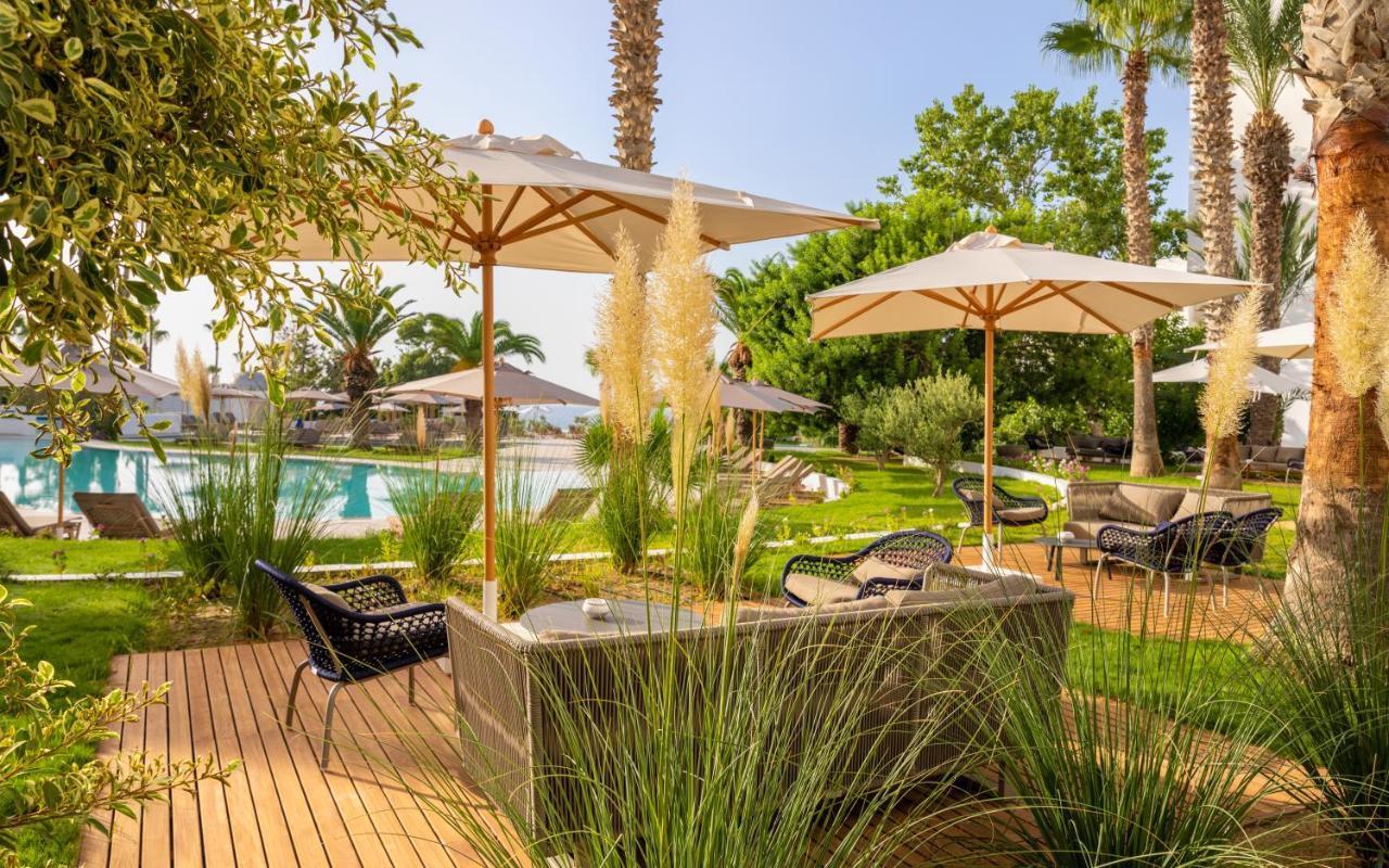 Royal Azur Thalassa 함마메트 외부 사진 The resort's pool area