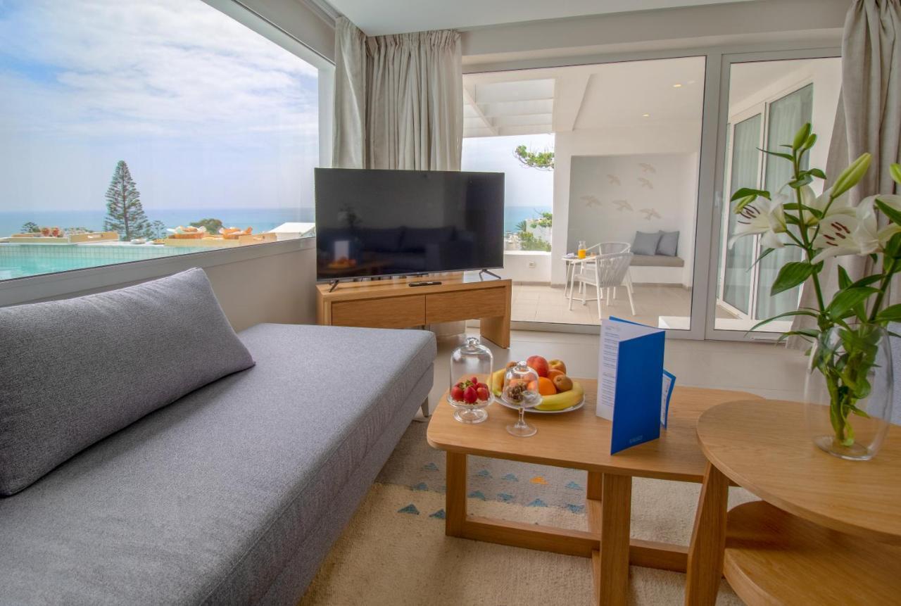 Royal Azur Thalassa 함마메트 외부 사진 A room at the hotel